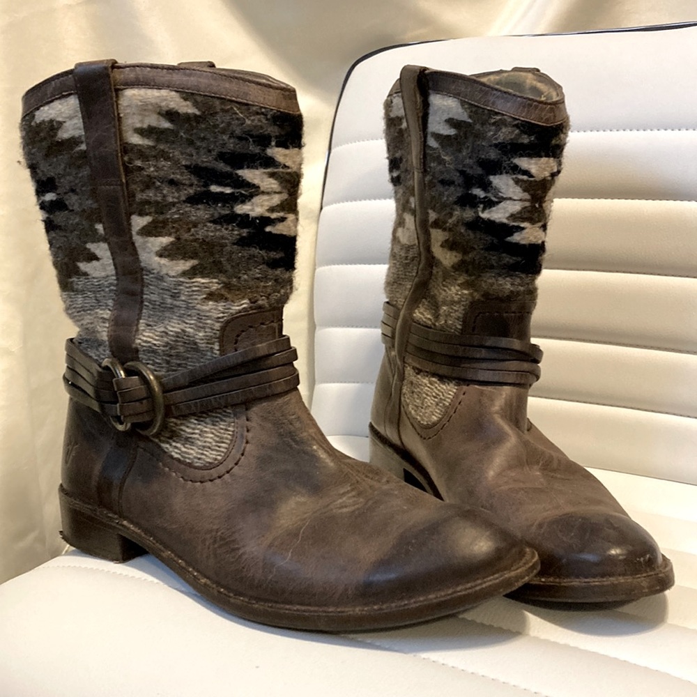 Frye 77819 Billy Navajo Blanket Brown Wool Leather Boots Women's Size 11